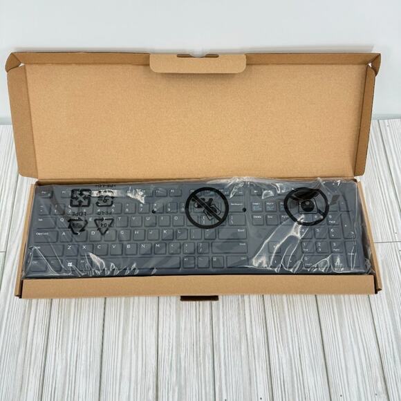 Dell black wired keyboard USB KB216-BK-US slim Qwerty quiet 104 keys NEW - Picture 2 of 9